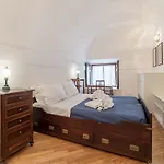 Campitelli Fascinating Apartment